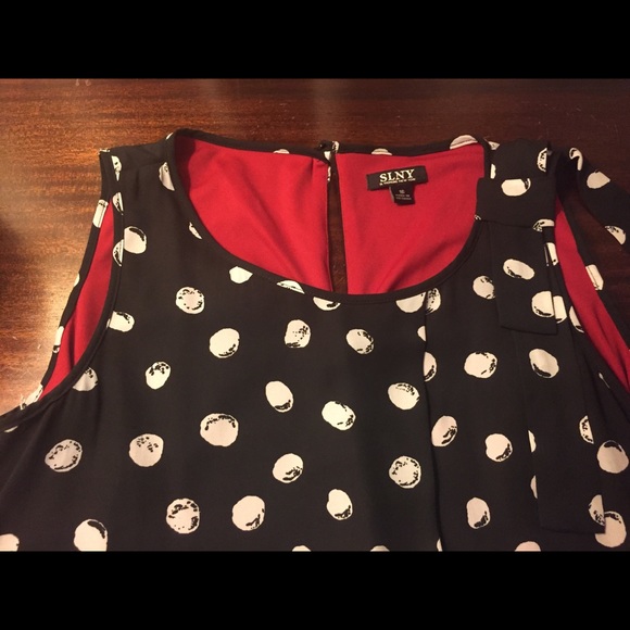 SLNY black and white sleeve dress with red trim - Picture 4 of 8